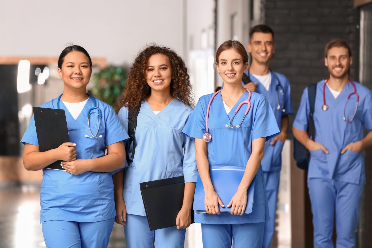 Magazin pentru medicinisti