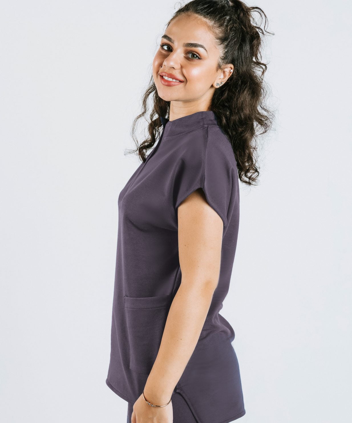 scrub medical purple fume bumbac costum medical femei2