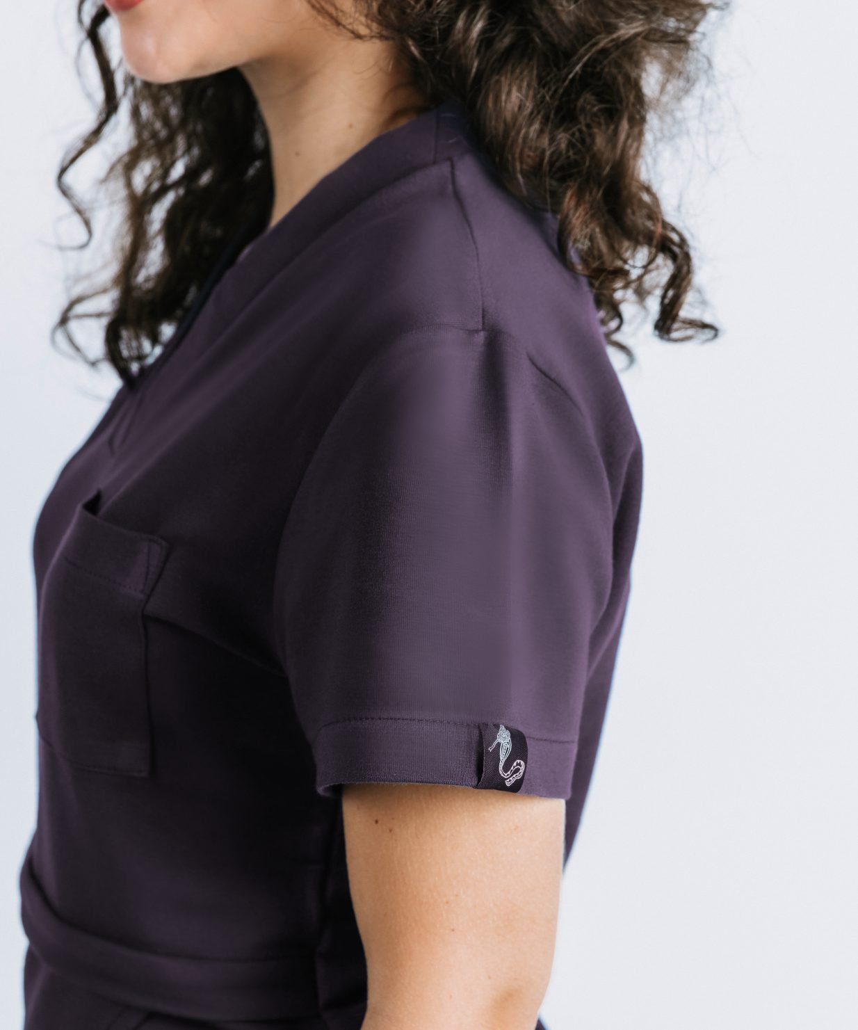 scrub medical purple fume bumbac costum medical femei4