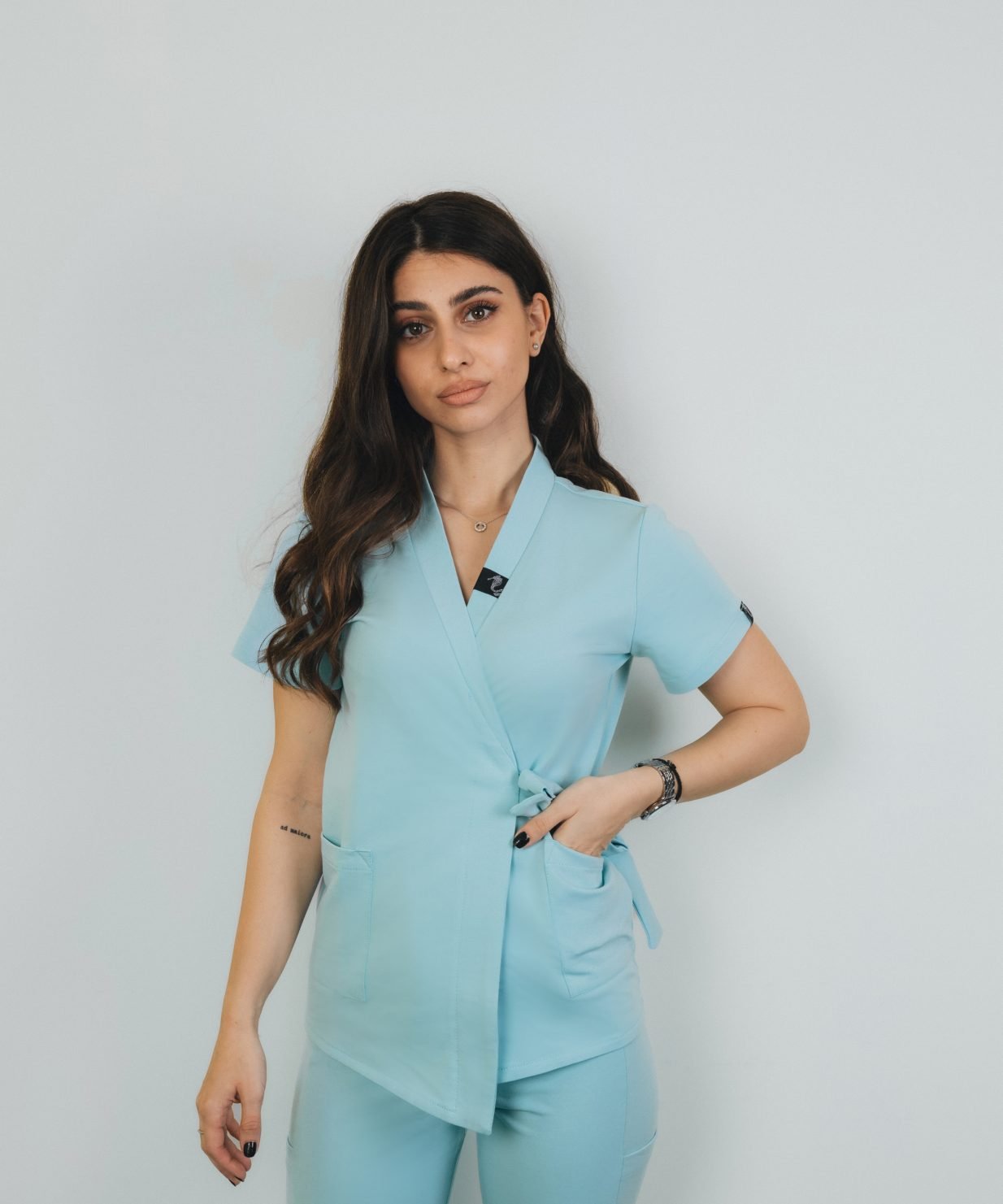 SCRUB MEDICAL Aqua albastru costum medical aqua2 SCRUB MEDICAL Aqua albastru costum medical aqua2