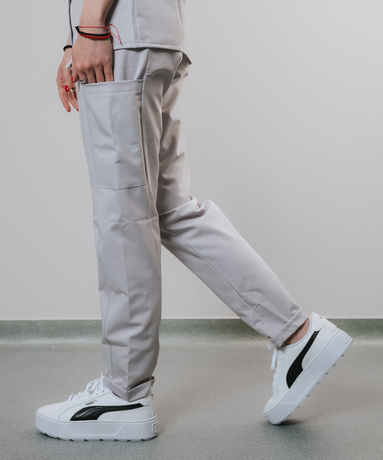 costum medical silver uniforma spital femei gri7