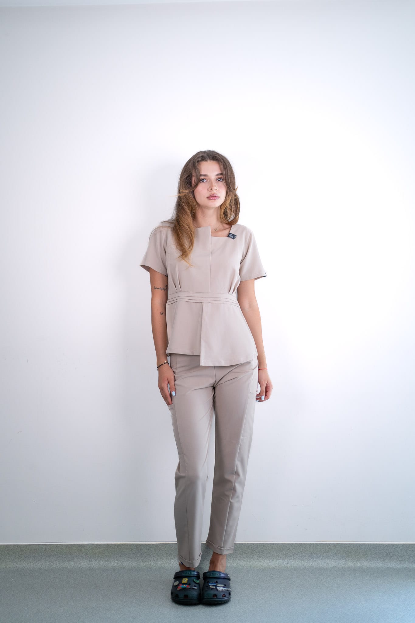 Costum medical Latte 12 Costum medical Latte 12