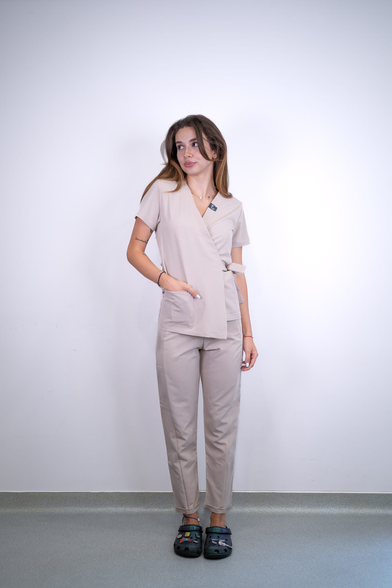 Costum medical Latte 24 Costum medical Latte 24