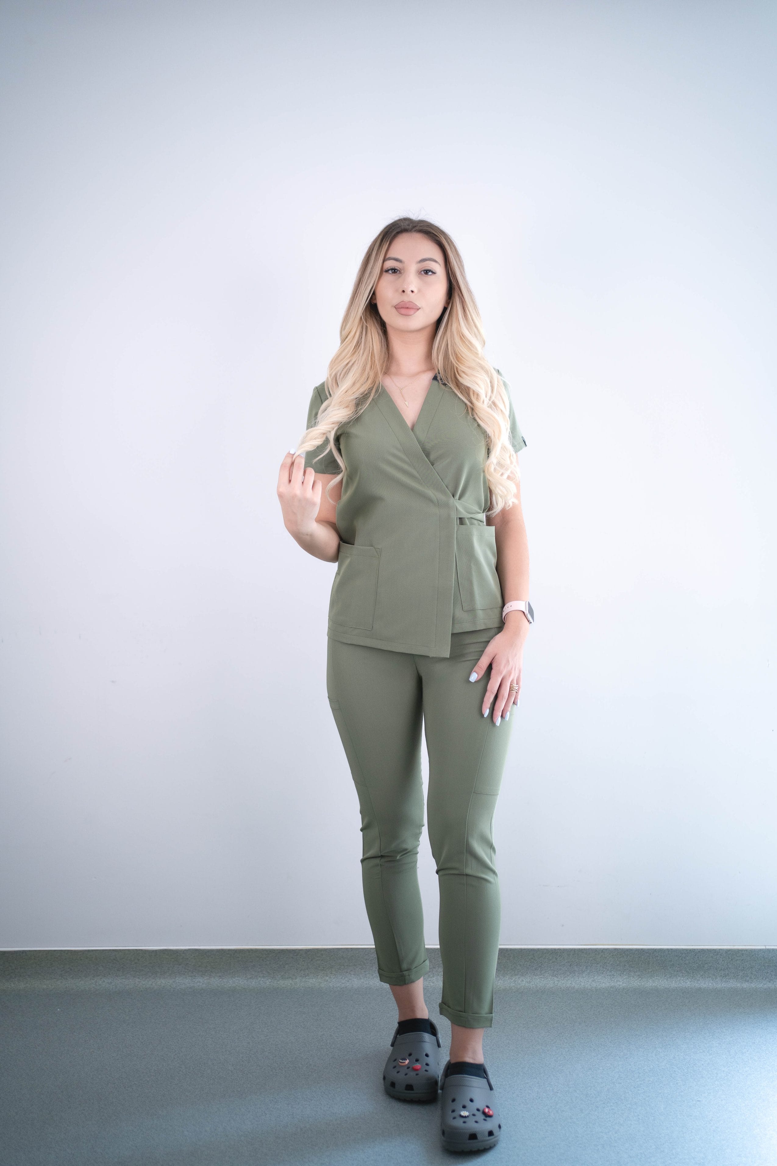Set costum medical Olive3 1 scaled