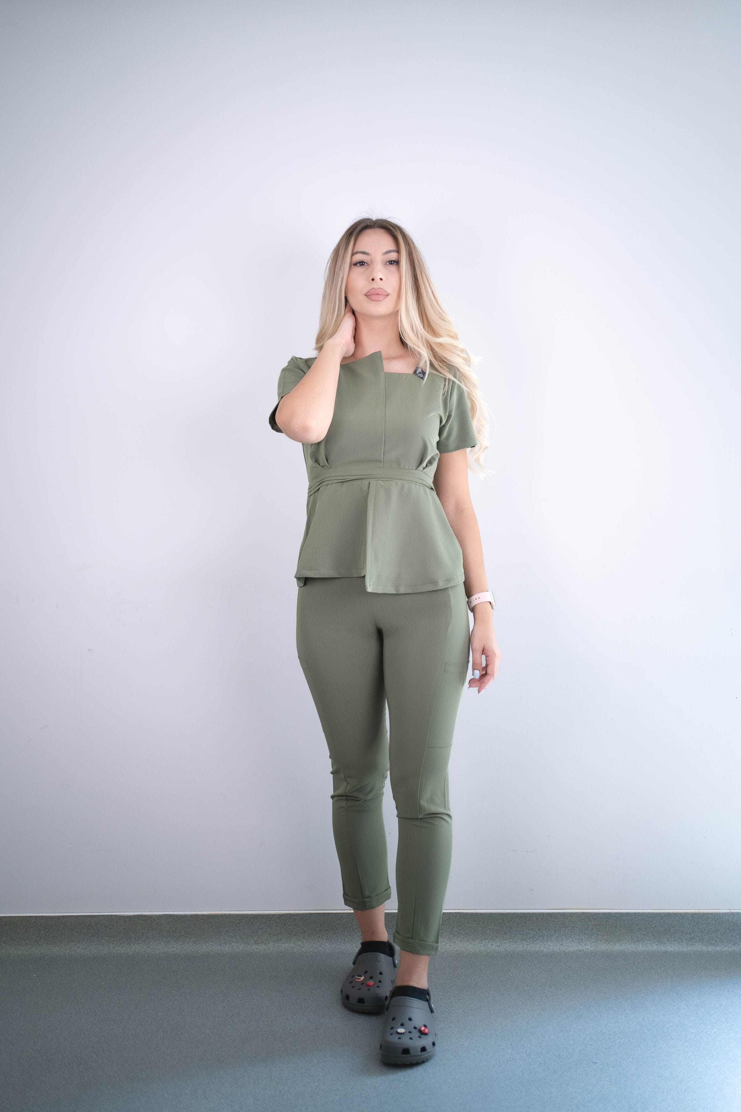 Set costum medical Olive3 2 scaled
