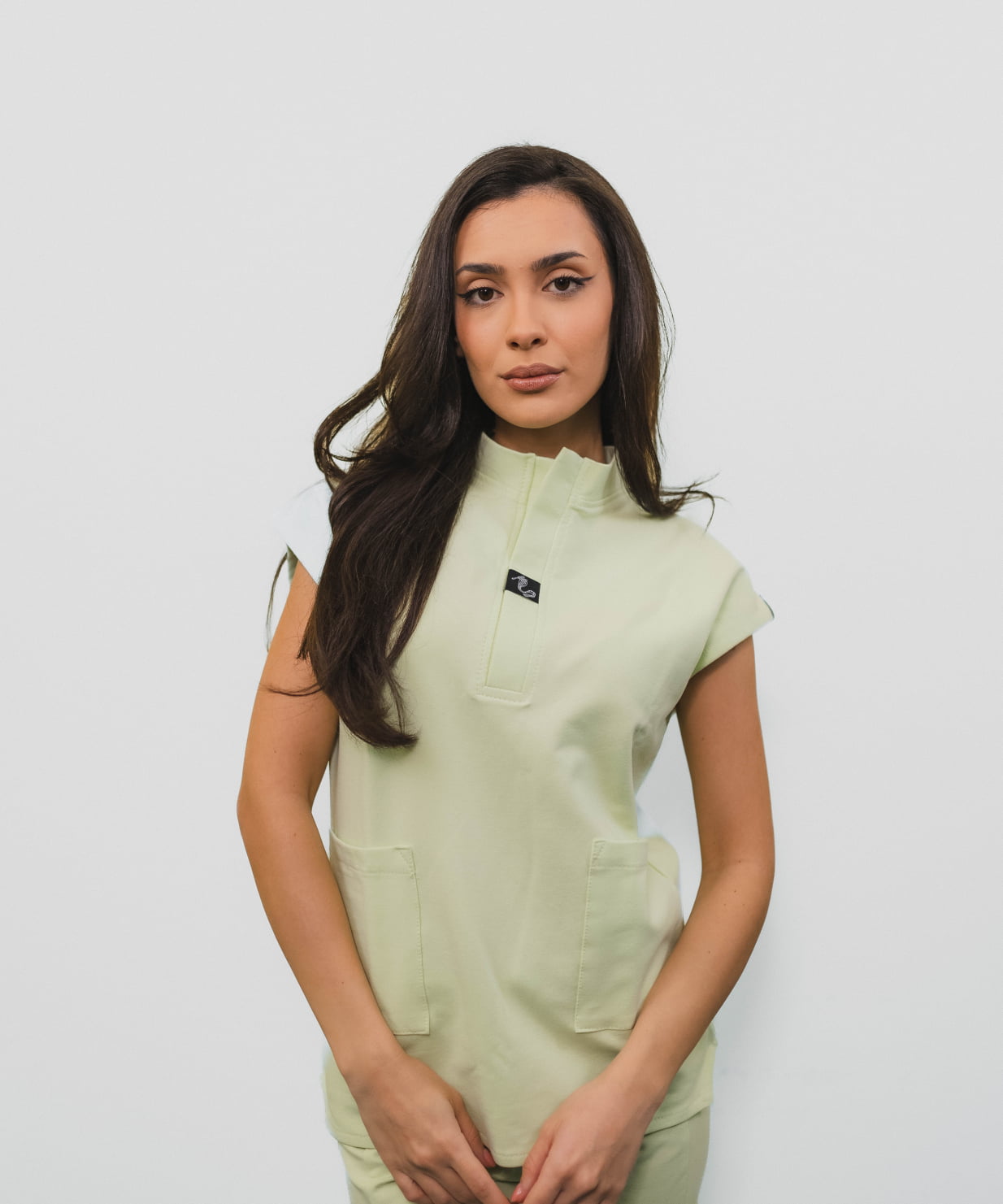 costum medical macaroon femei uniforma medicala 3.jpegcostum medical macaroon femei uniforma medicala 13