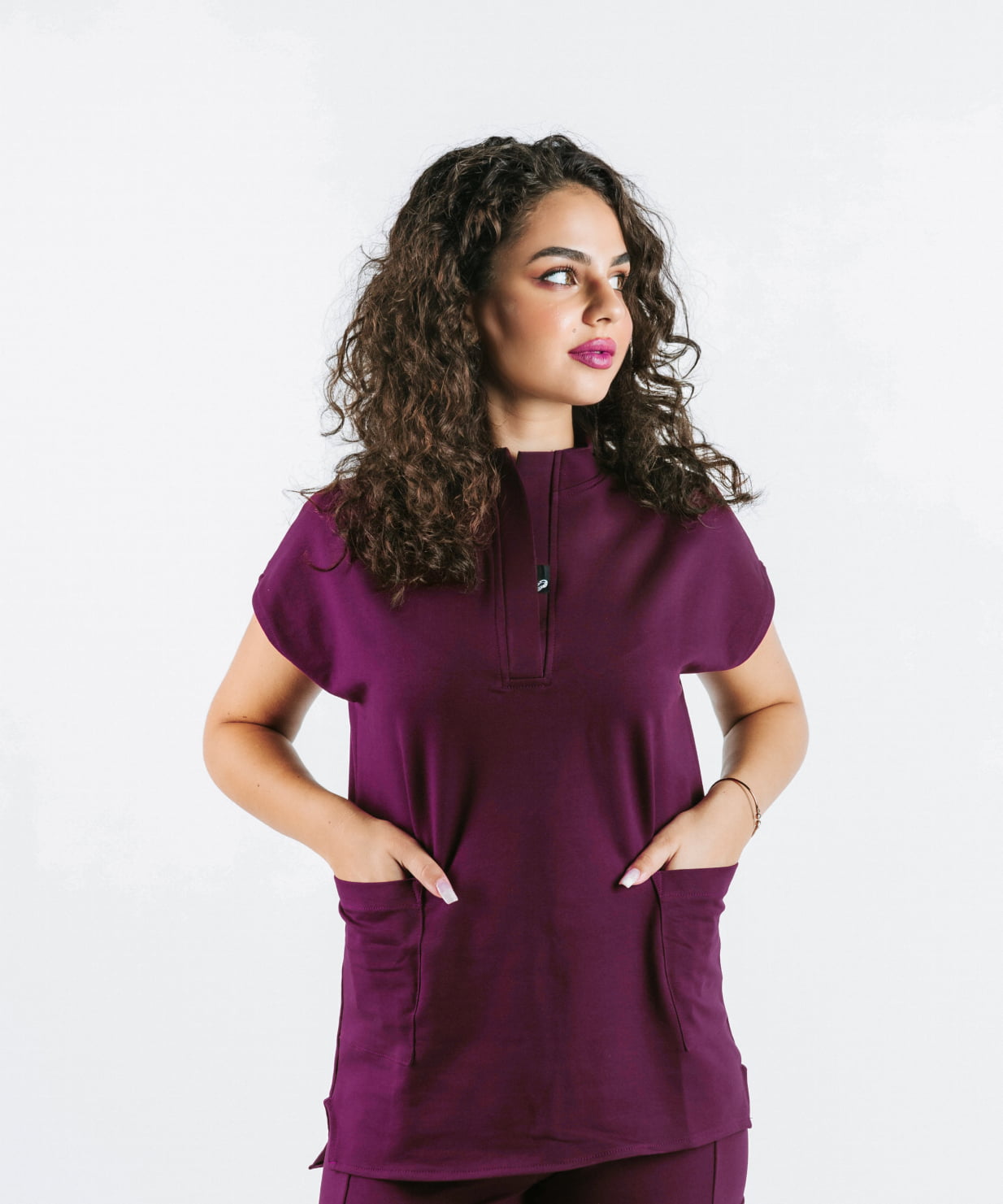 costum medical mov pruna femei uniforma medicala 14 costum medical mov pruna femei uniforma medicala 14