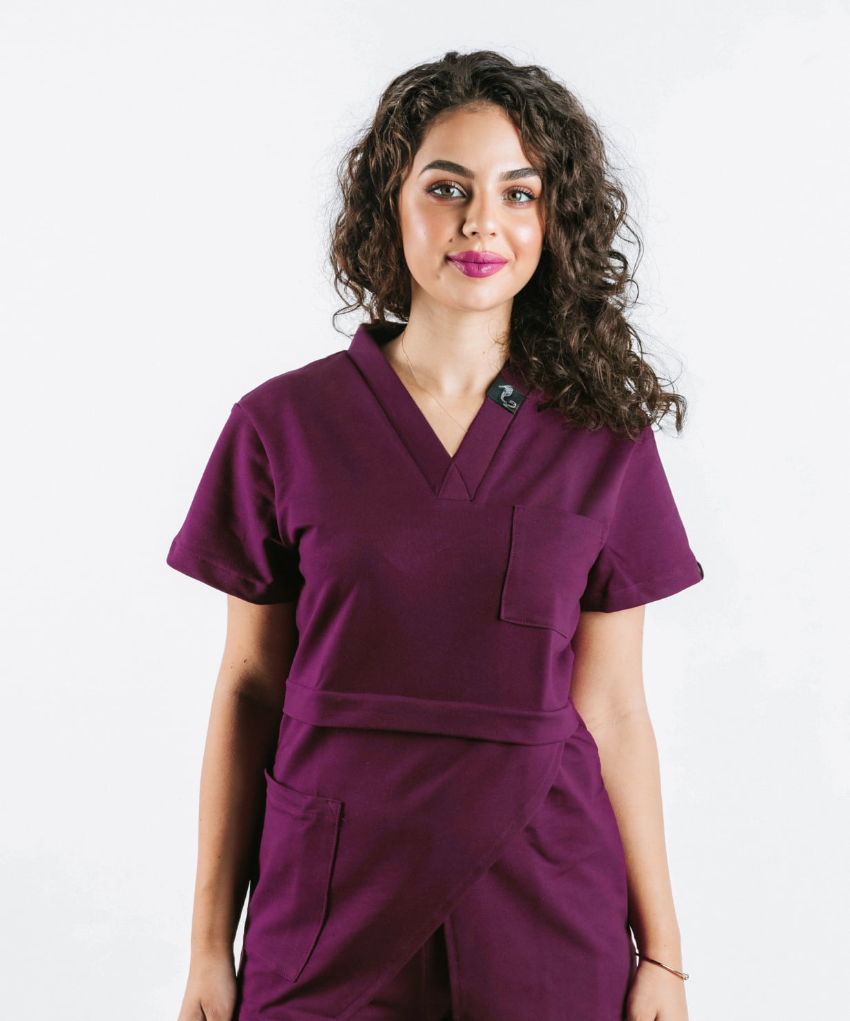 costum medical mov pruna femei uniforma medicala 9 costum medical mov pruna femei uniforma medicala 9