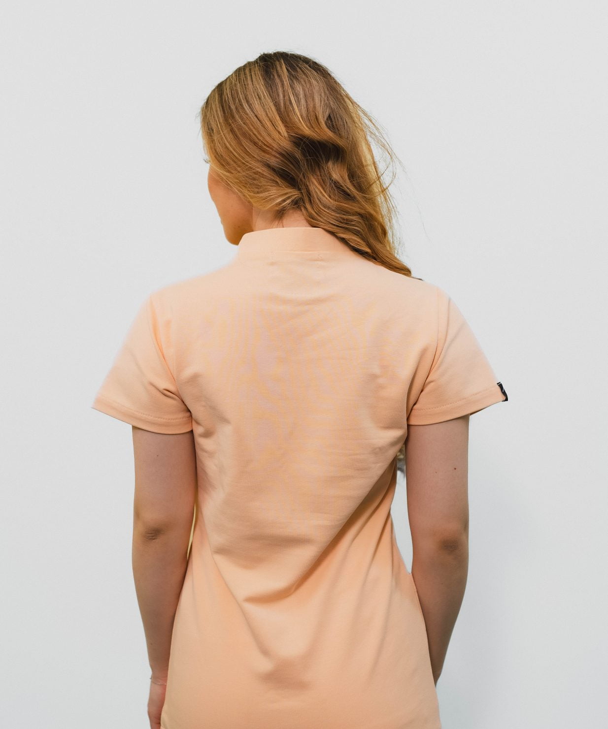 costum medical peach fuzz femei uniforma medicala 2