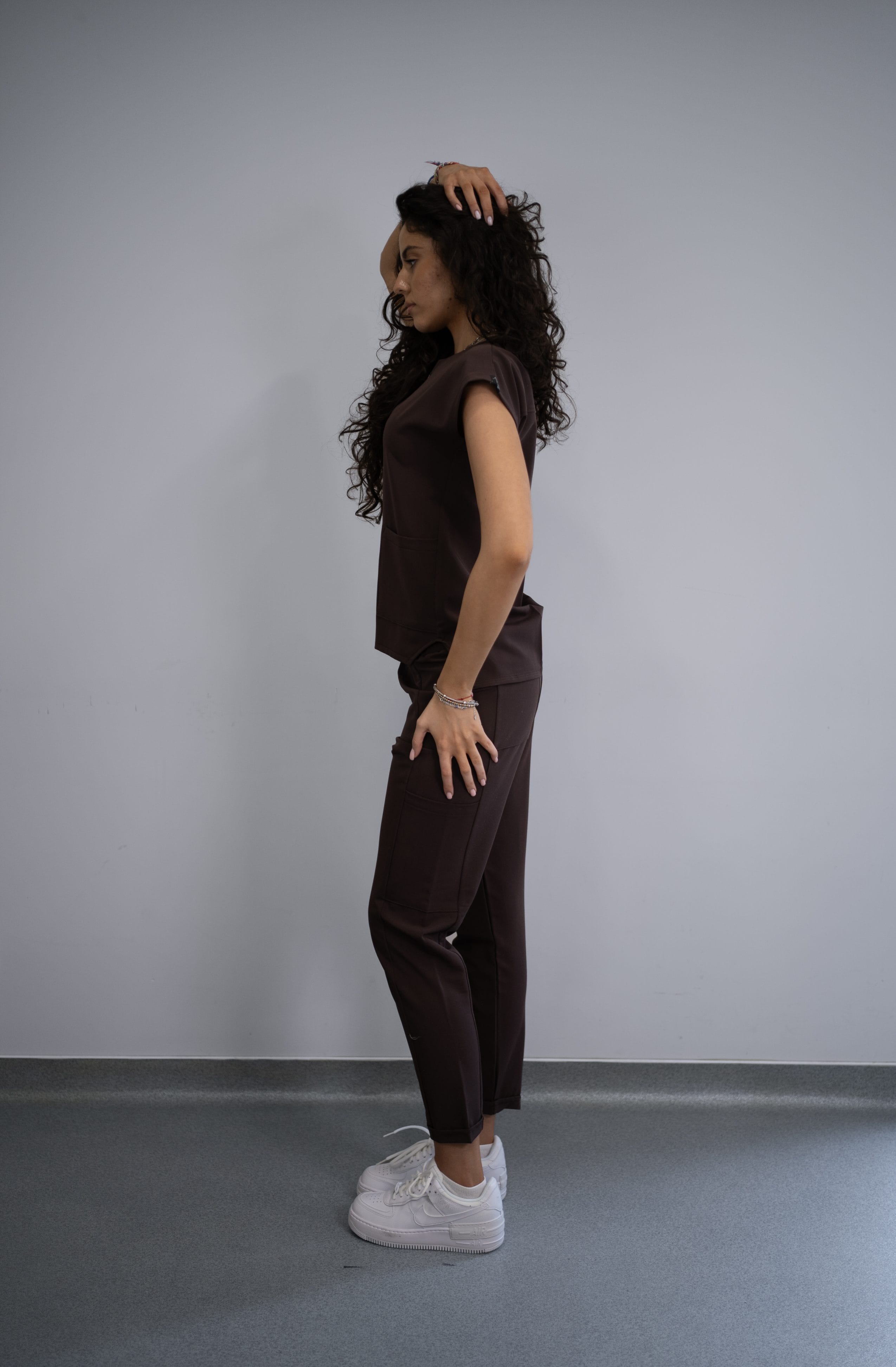 Costum medical nou choco uniforma medicala femei 10 scaled