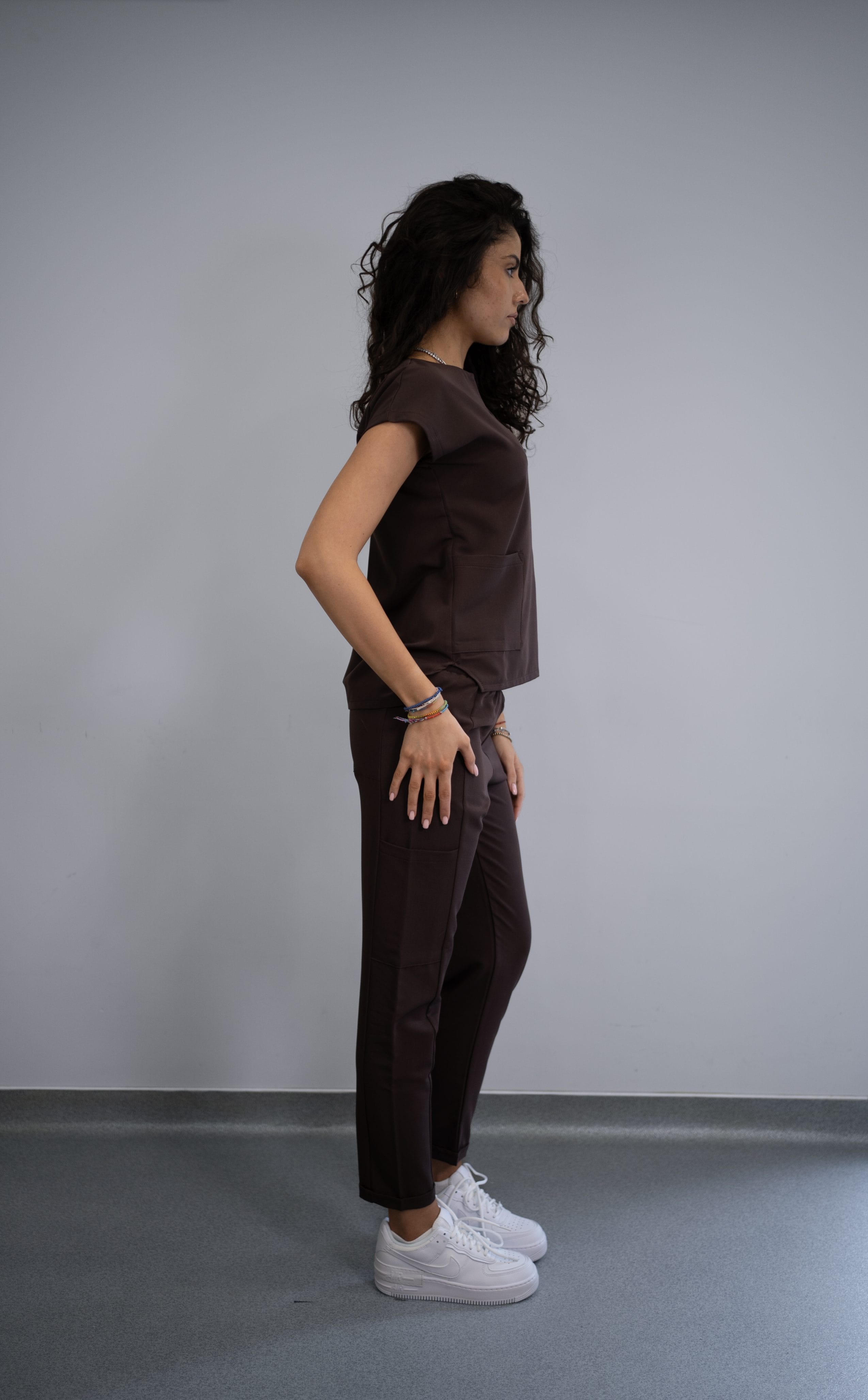 Costum medical nou choco uniforma medicala femei 13 scaled