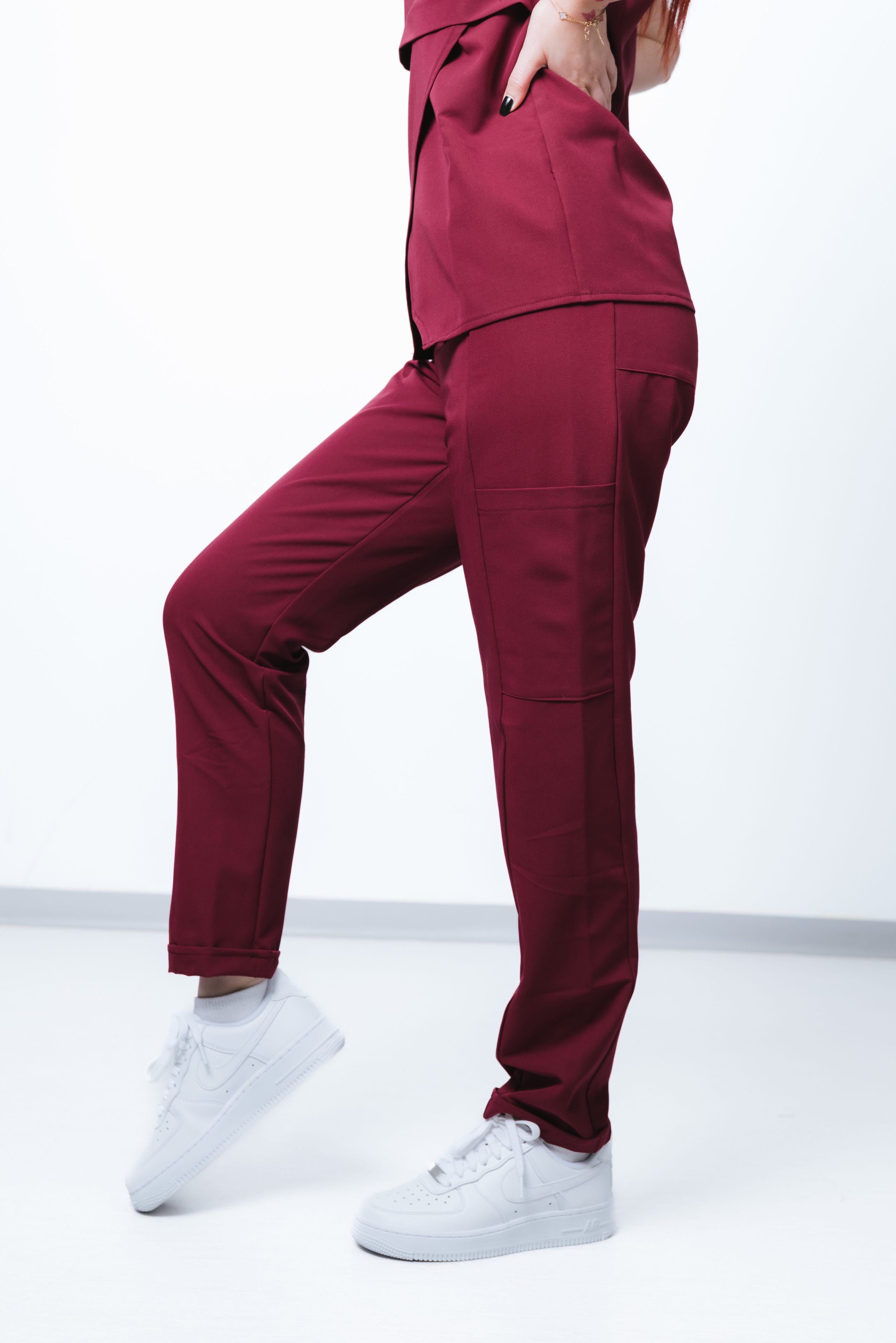 costum medical chilly uniforma medicala vascoza 15 scaled